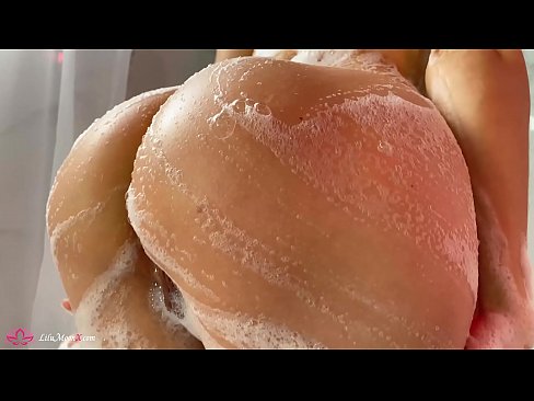 ❤️ Brunette Masturbates Pussy with Vibrator to Intense Orgasm in Shower ️❌ វីដេអូសិច នៅ km.porngifmag-com.ru